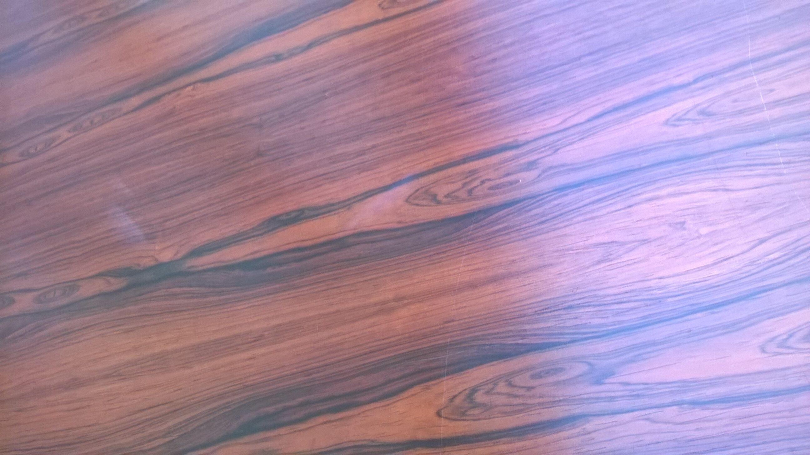 Rosewood stretch table