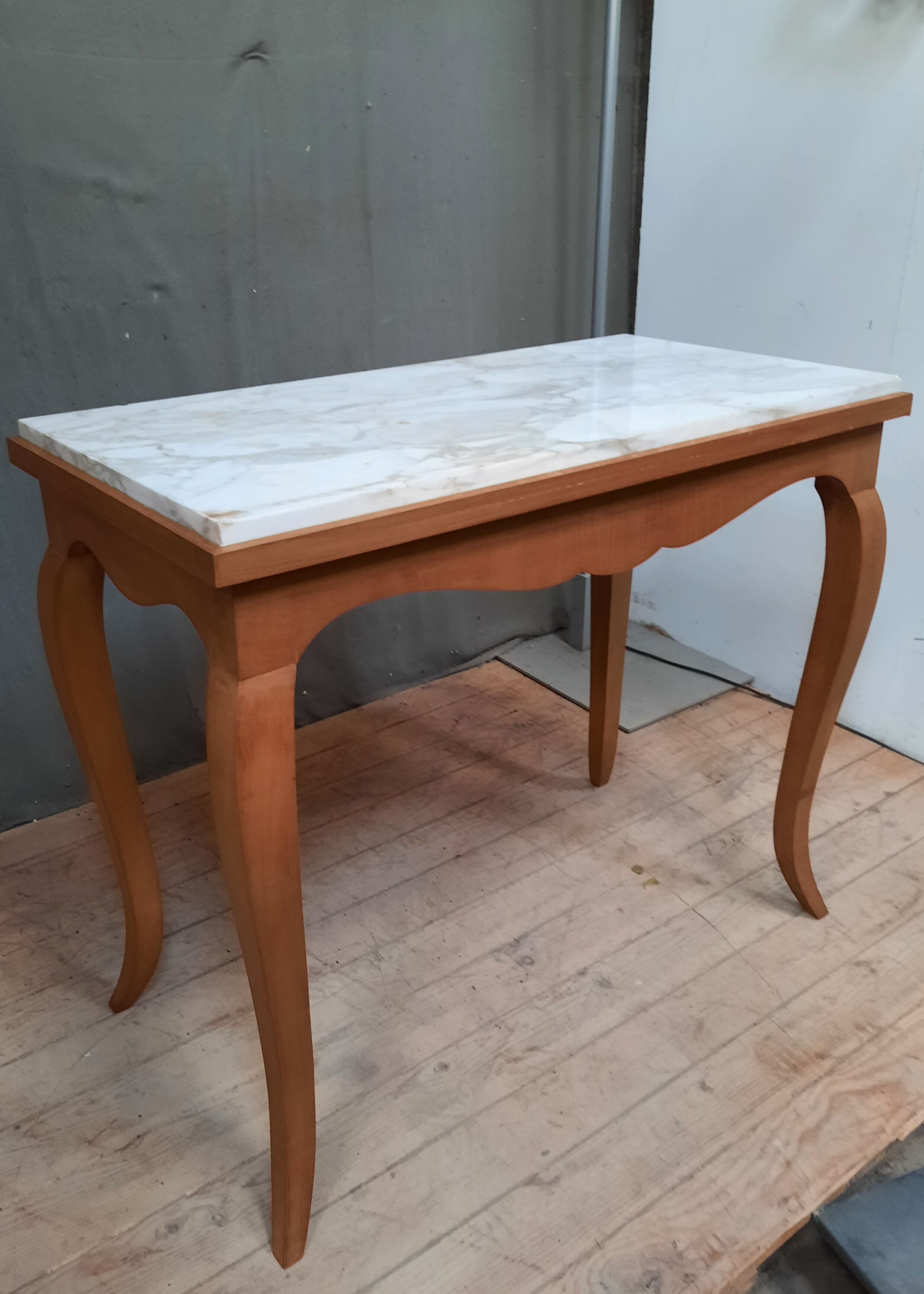 White marble top table