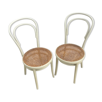 Chaises bistrot en rotin et cannage