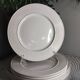 Assiettes plates vintage en porcelaine