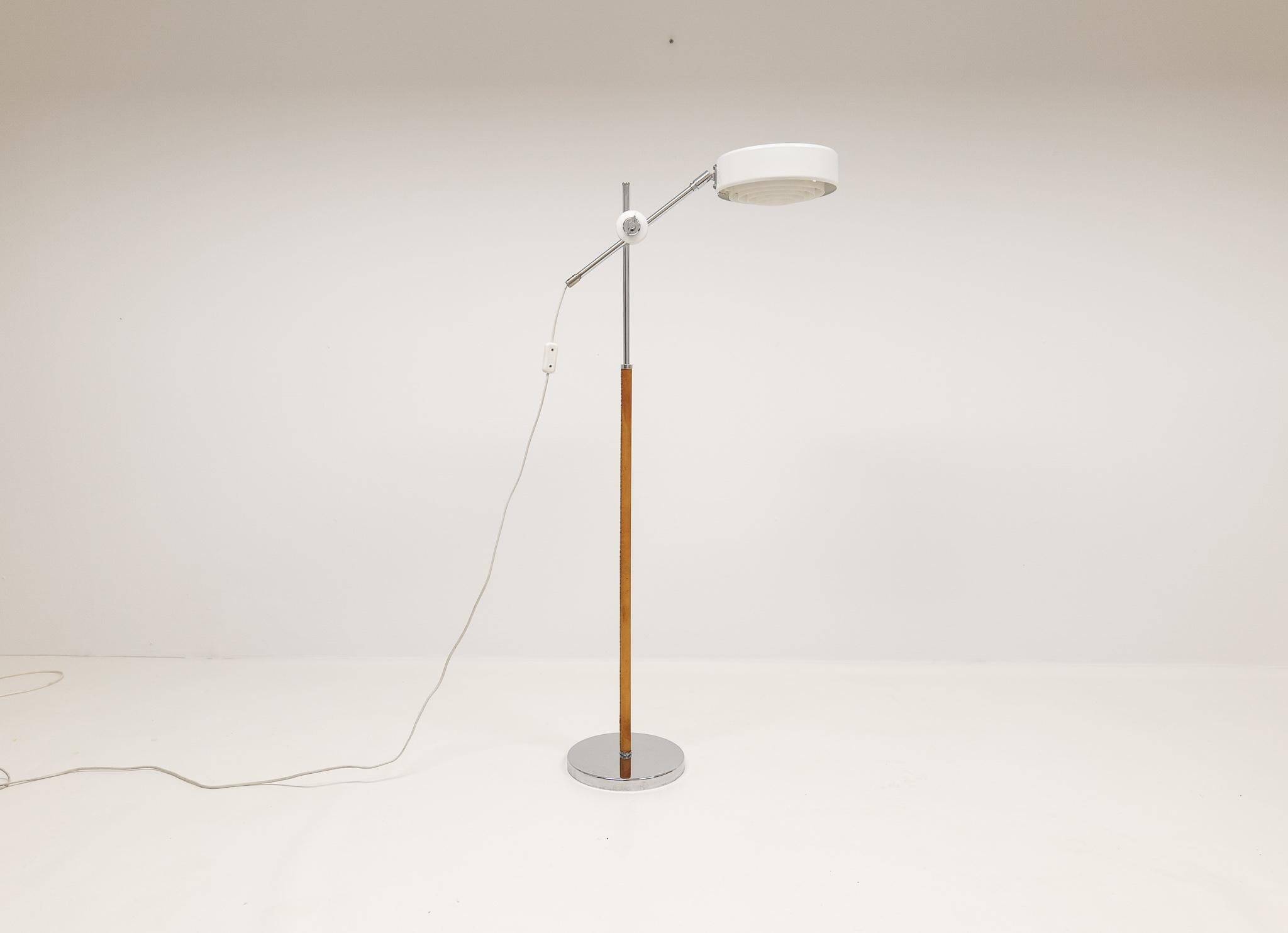 Vintage chrome leather floor lamp mid-century Atelje Lyktan, Sweden