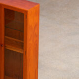 Vintage scandinavian library