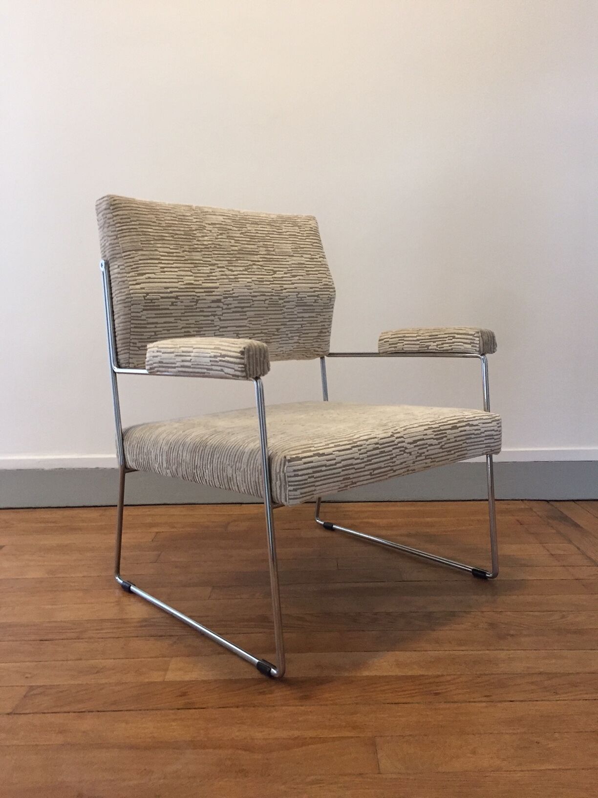 Chair of the 70s, toboggan foot