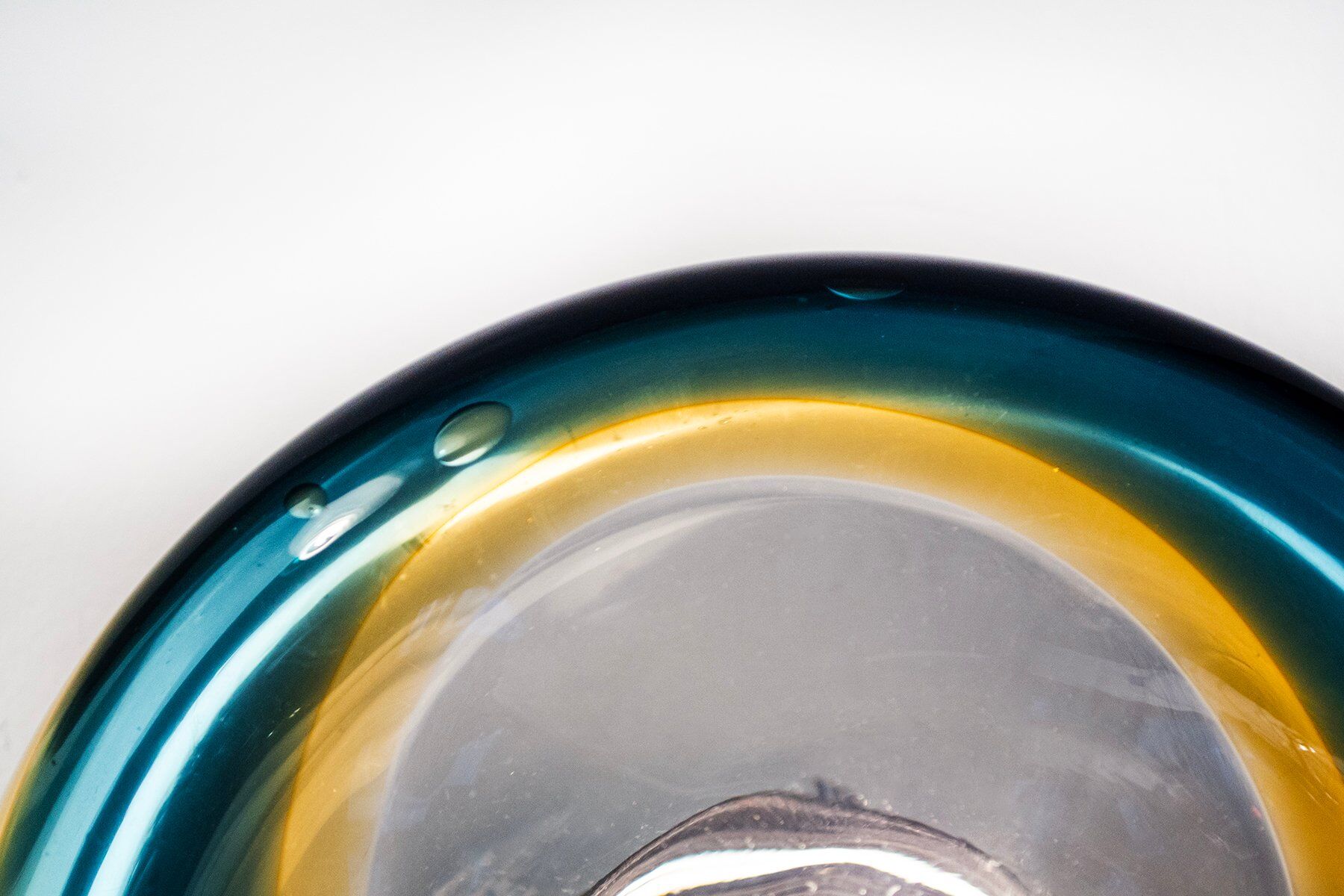 Vintage Italian wall lights in Murano glass, 1970s.