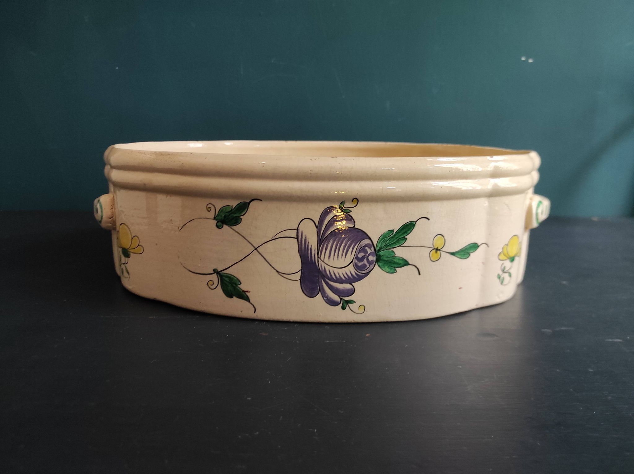 Antique serving plate, or "jardinière" from the faience of La Rochelle, 18th