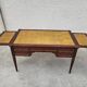 Bureau style louis XVl avec tablettes et 4 tiroirs