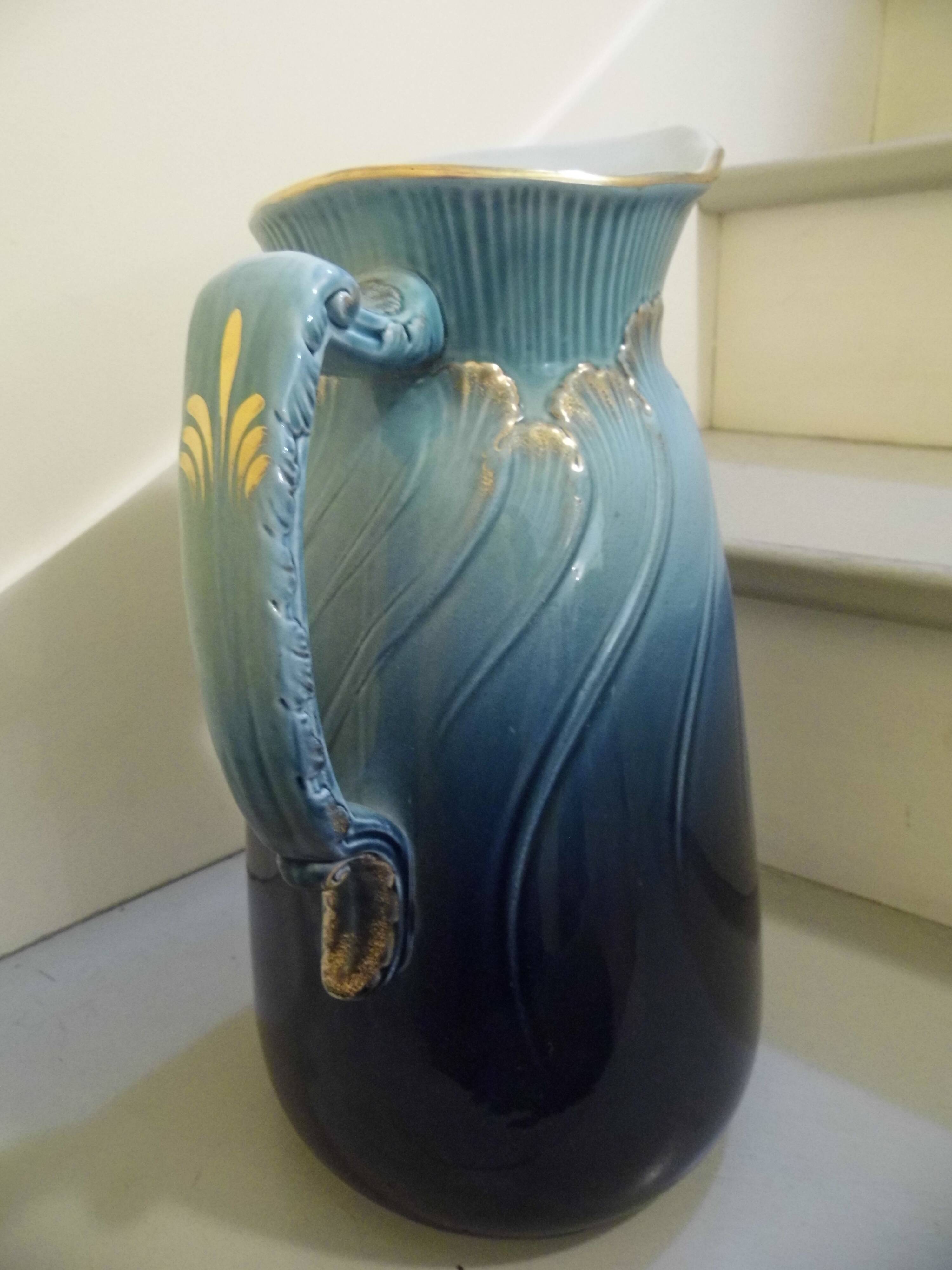 Pitcher, water broc earthenware Villeroy and Boch, late nineteenth century early XX th century