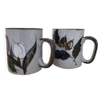 Pair of glazed stoneware mugs 1970