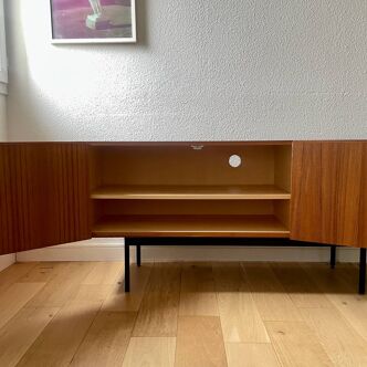 Buffet enfilade b20 par dieter waeckerlin en teck