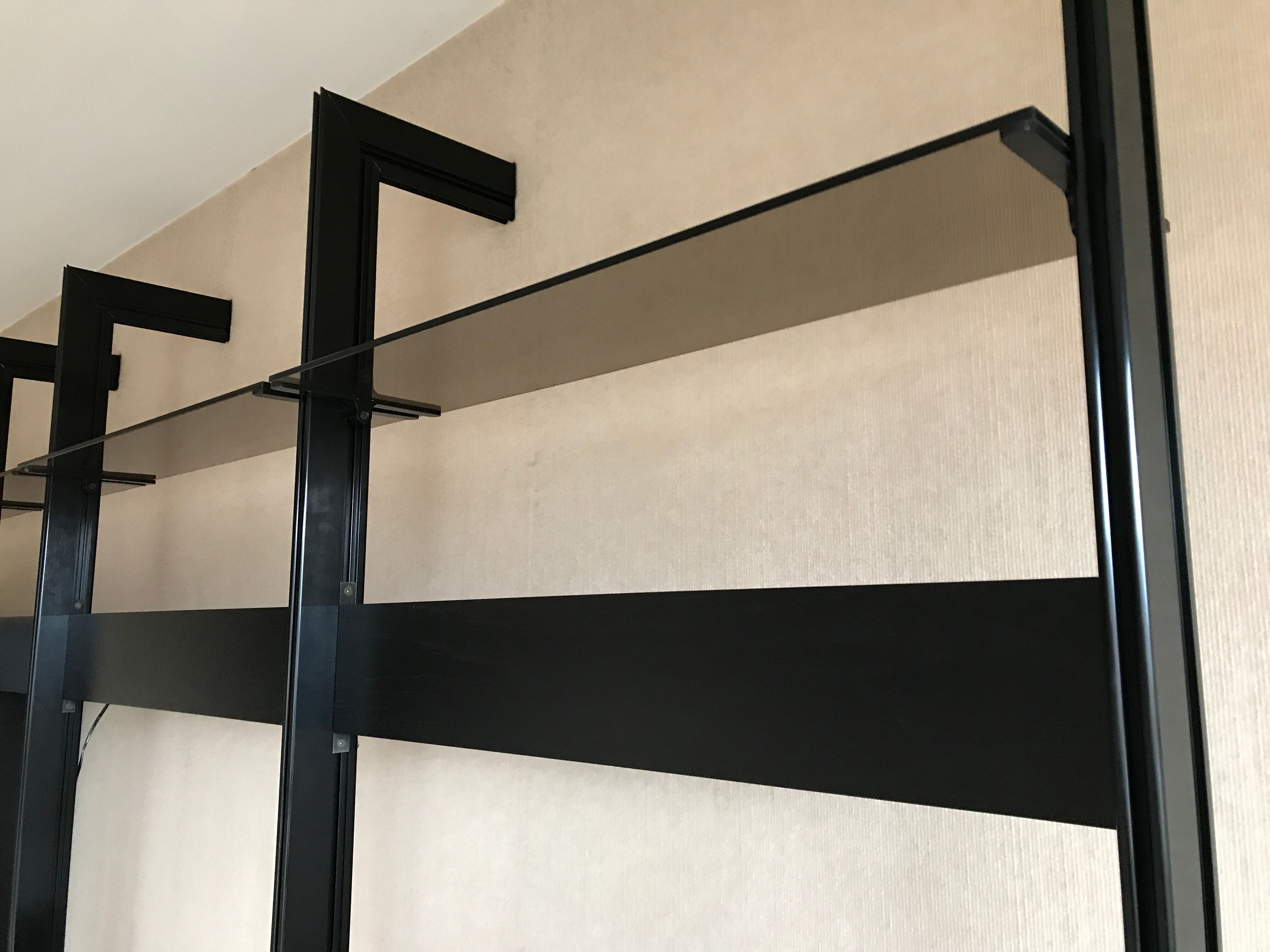 Suspended shelf Roche Bobois 70s