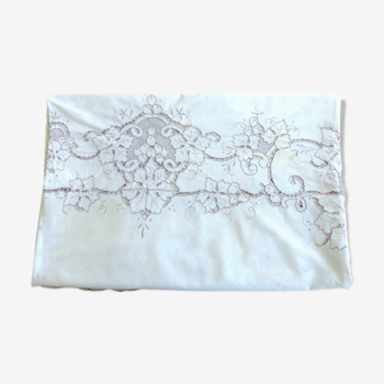 Nappe rectangulaire ancienne brodée main