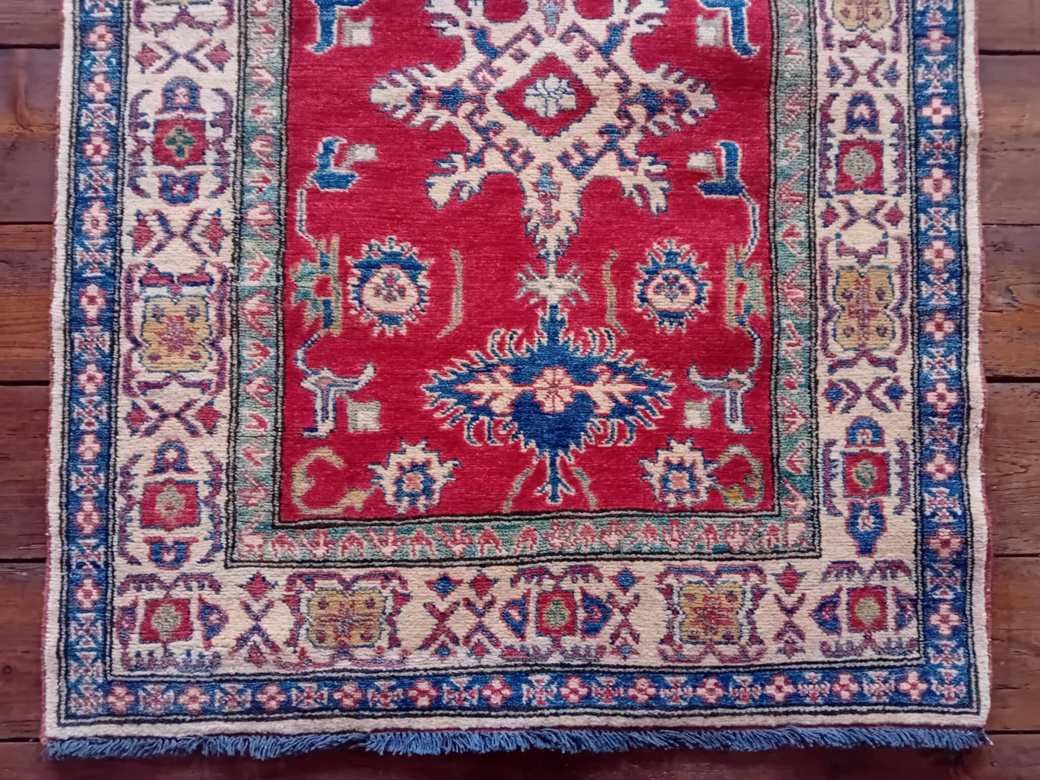 Handmade Pakistani Kazak Rug 149x107cm