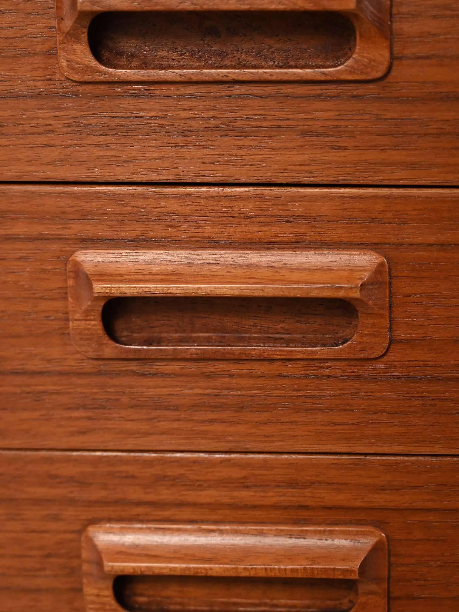 Scandinavian 1960s sideboard with projecting handles