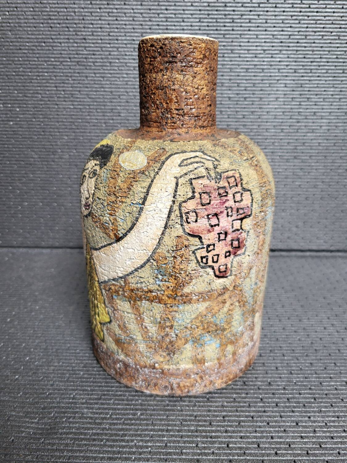Mari Simmulson Vase