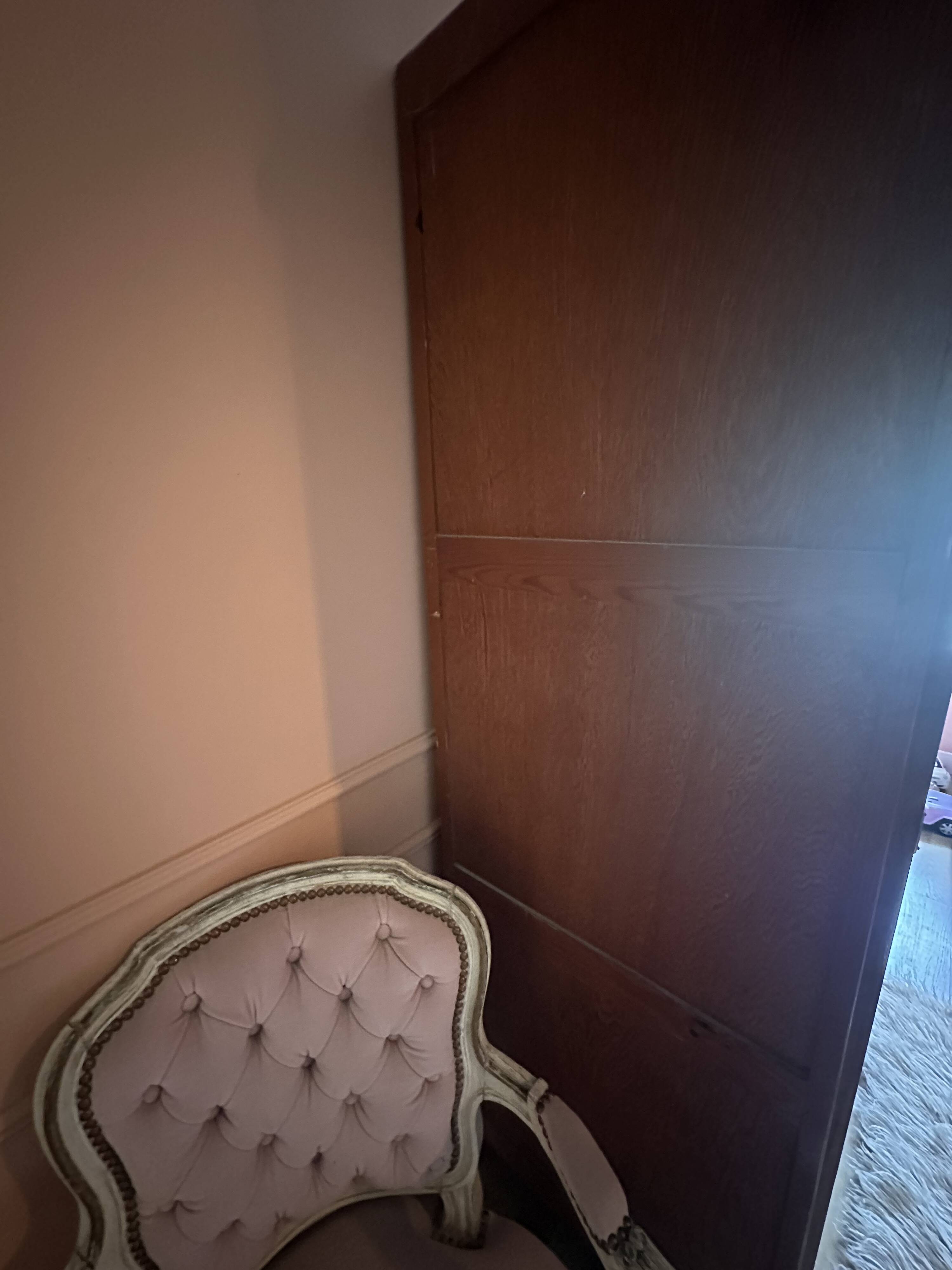 Armoire parisienne miroir