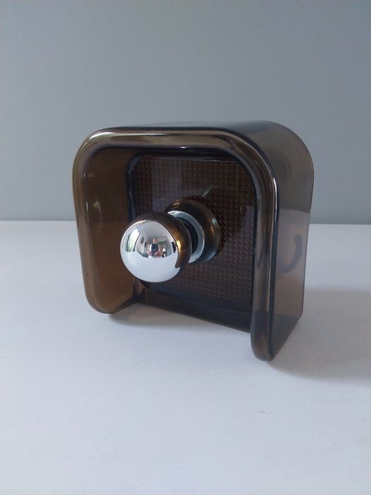 Guzzini wall light by Makio Hasuike