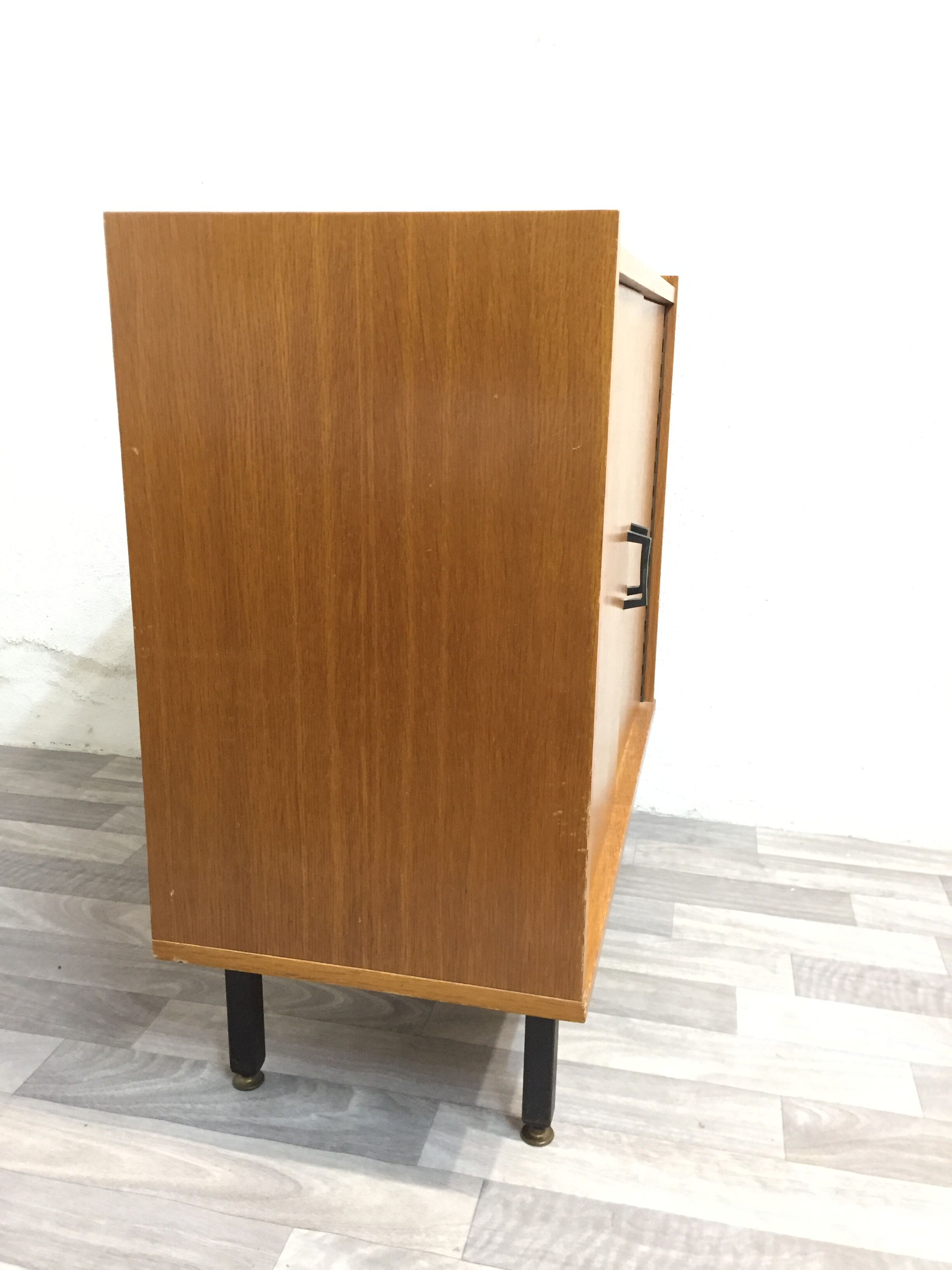 Buffet bas moderniste 1960