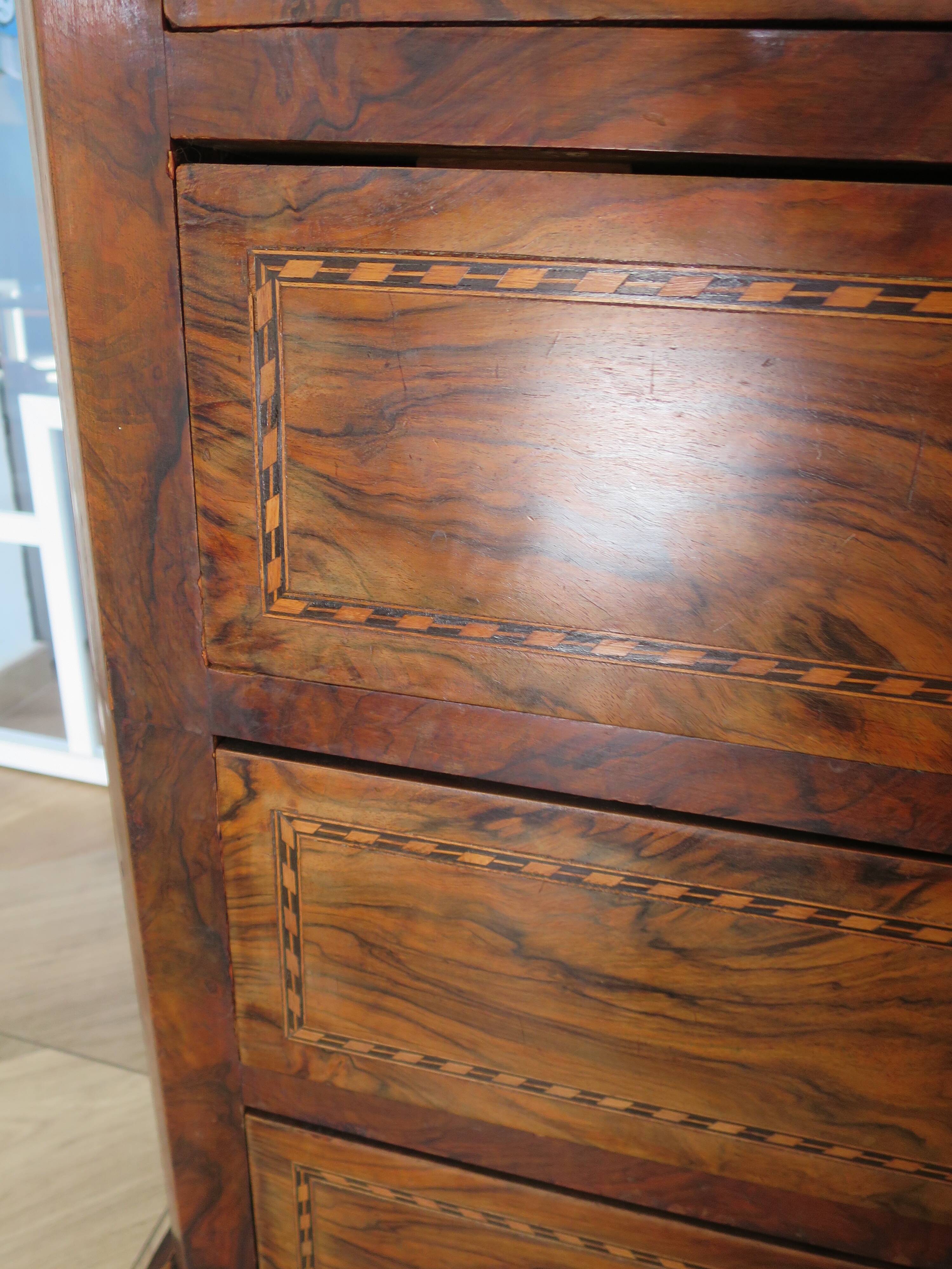 Antique oak burr chest of drawers - 4 drawers - marquetry inlay from the early 21st century