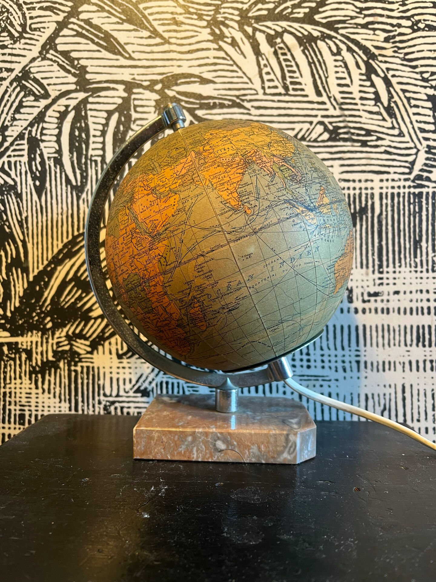 Perrina luminous globe 1950