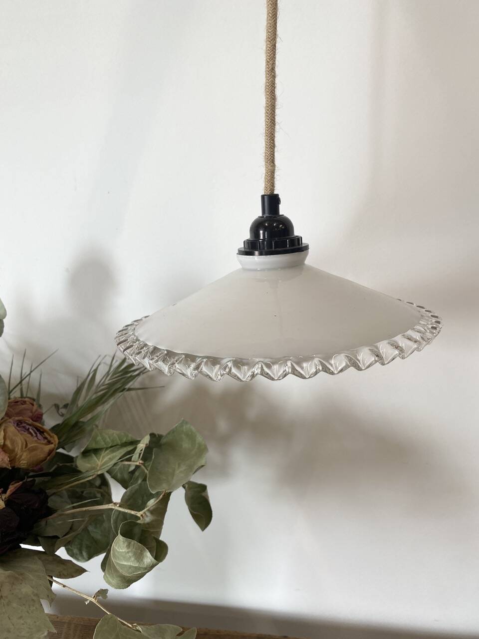 Suspension en opaline vintage "Simone"