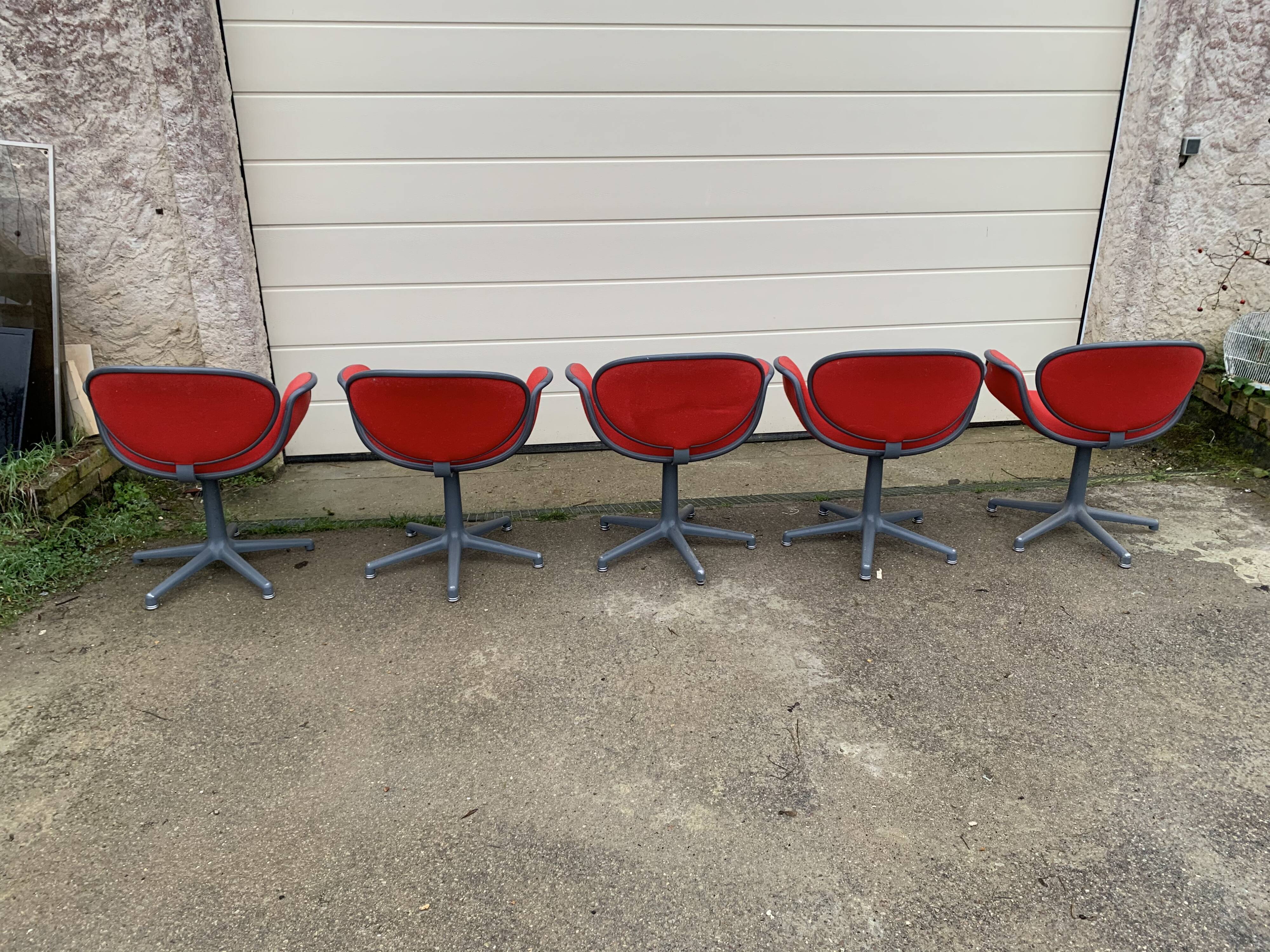 Lot of 5 Tulip Chairs by Pierre Paulin for Artifort