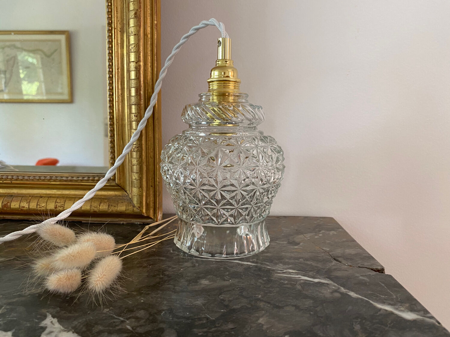 Walking lamp or pendant lamp with vintage tulip