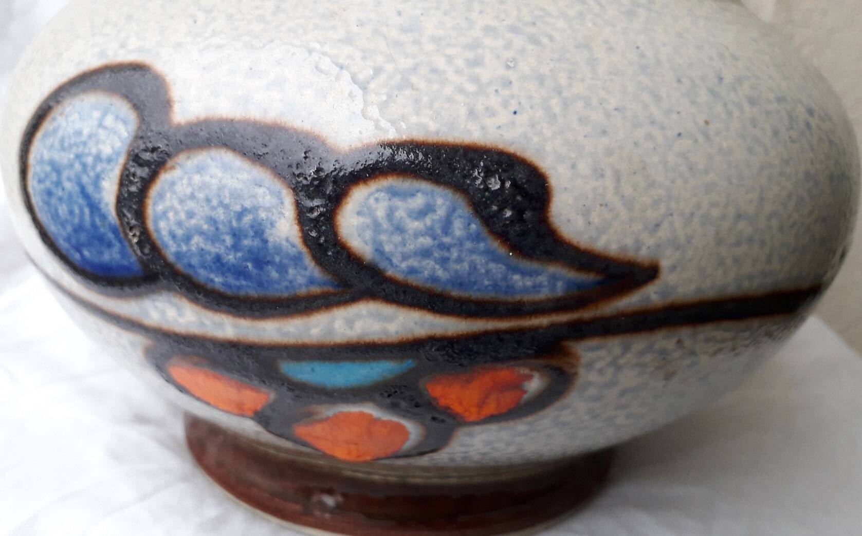 Ceramic vase 70