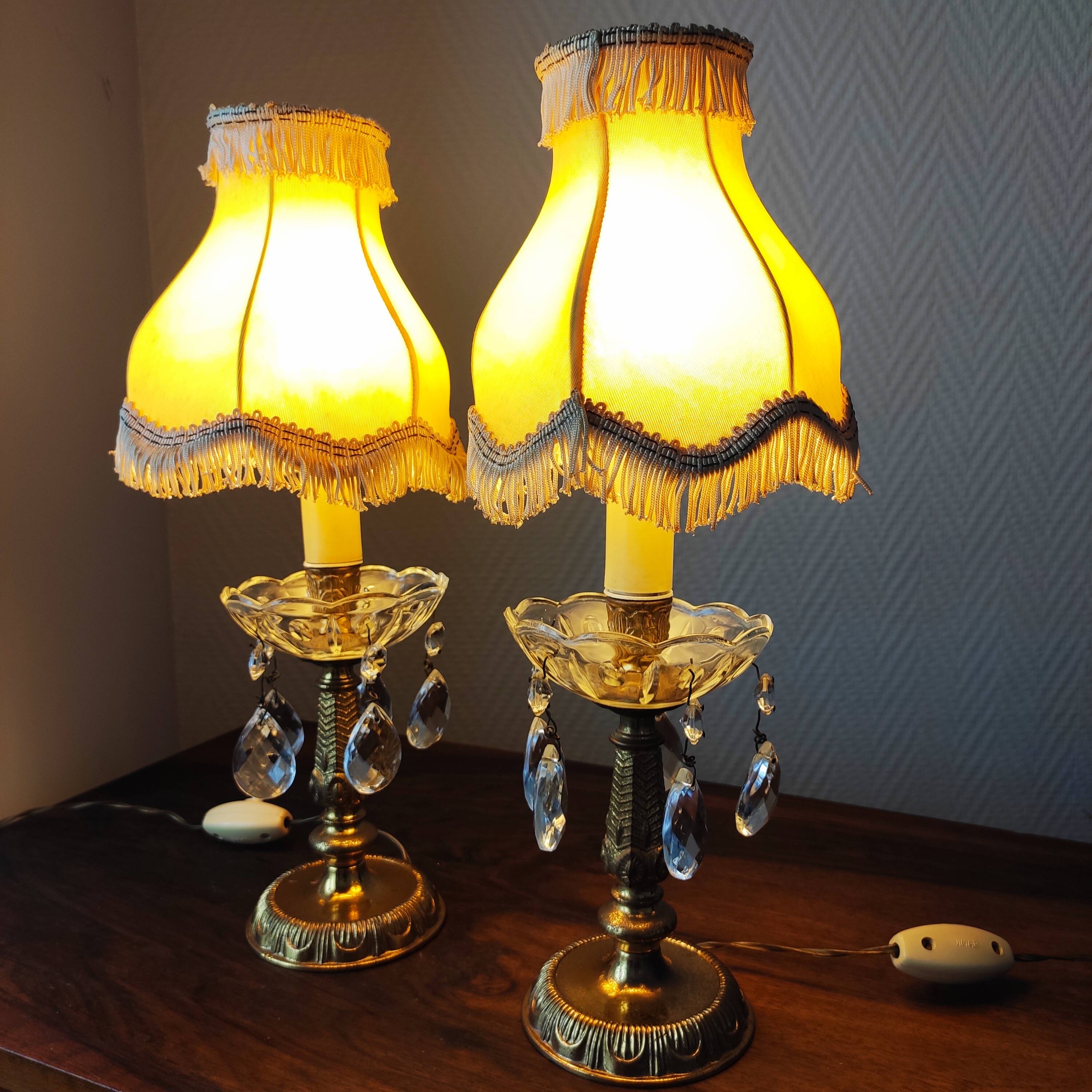 Paire de lampes classique vintage 1950