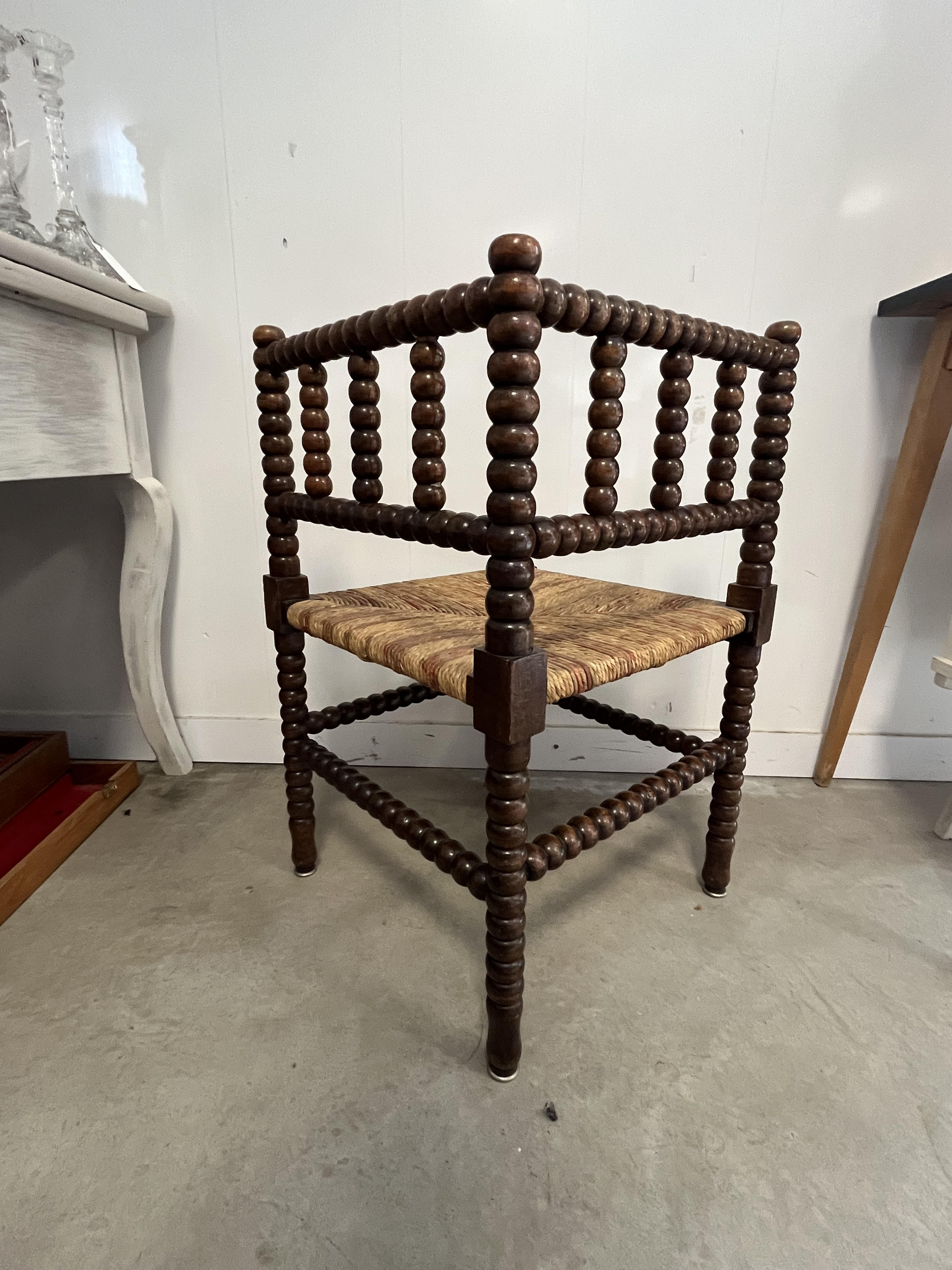 Armchair angle pearl wood rosary turned wood inspired by Louis XIII