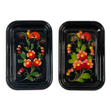 2 vintage trays