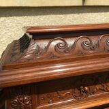 Cupidon exceptionnel cabinet en noyer style Louis XVI