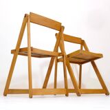 Pair of wooden folding chairs from the 80s.