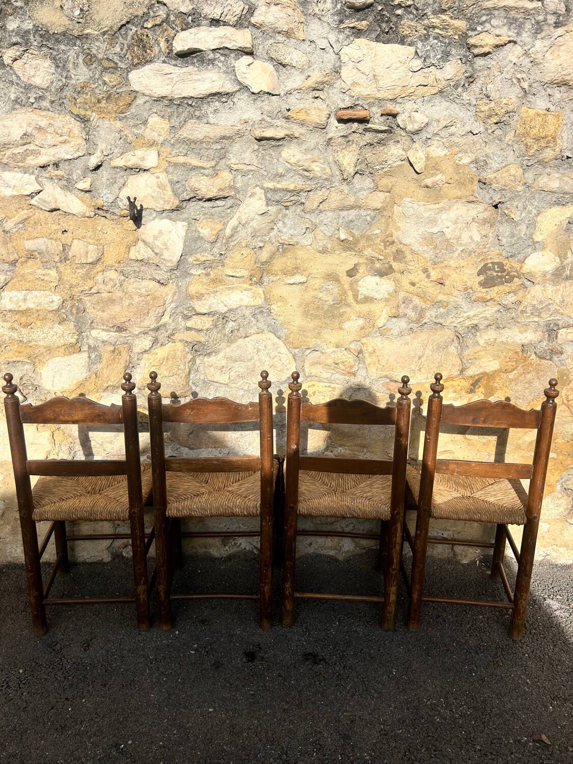 Lot de 4 chaises provençales en bois & paille