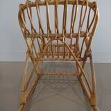 Fauteuil à bascule en rotin