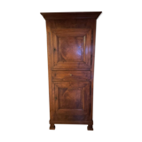 Standing man, antique wooden bonnetière.