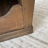 Central island trading counter in walnut