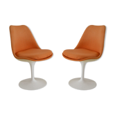 Pair of Saarinen chairs for Knoll Orange