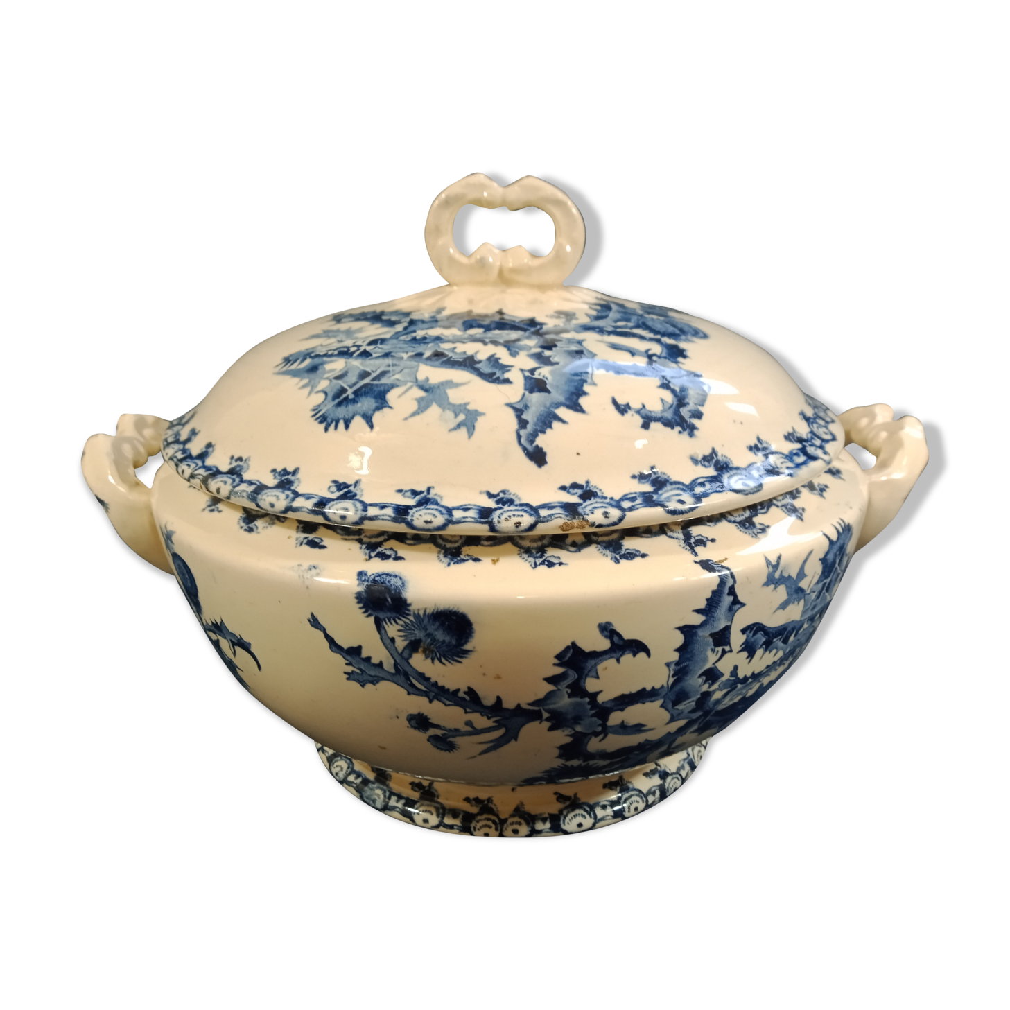 Gien earthenware soup décor blue thistle