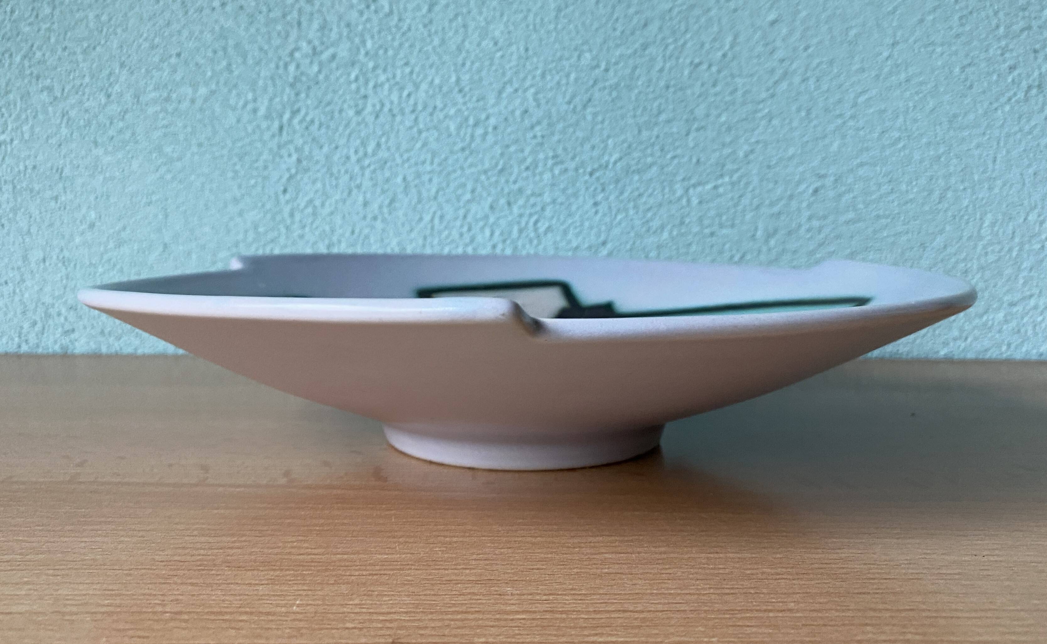 Flora Gouda ceramic serving plate decor Artistique