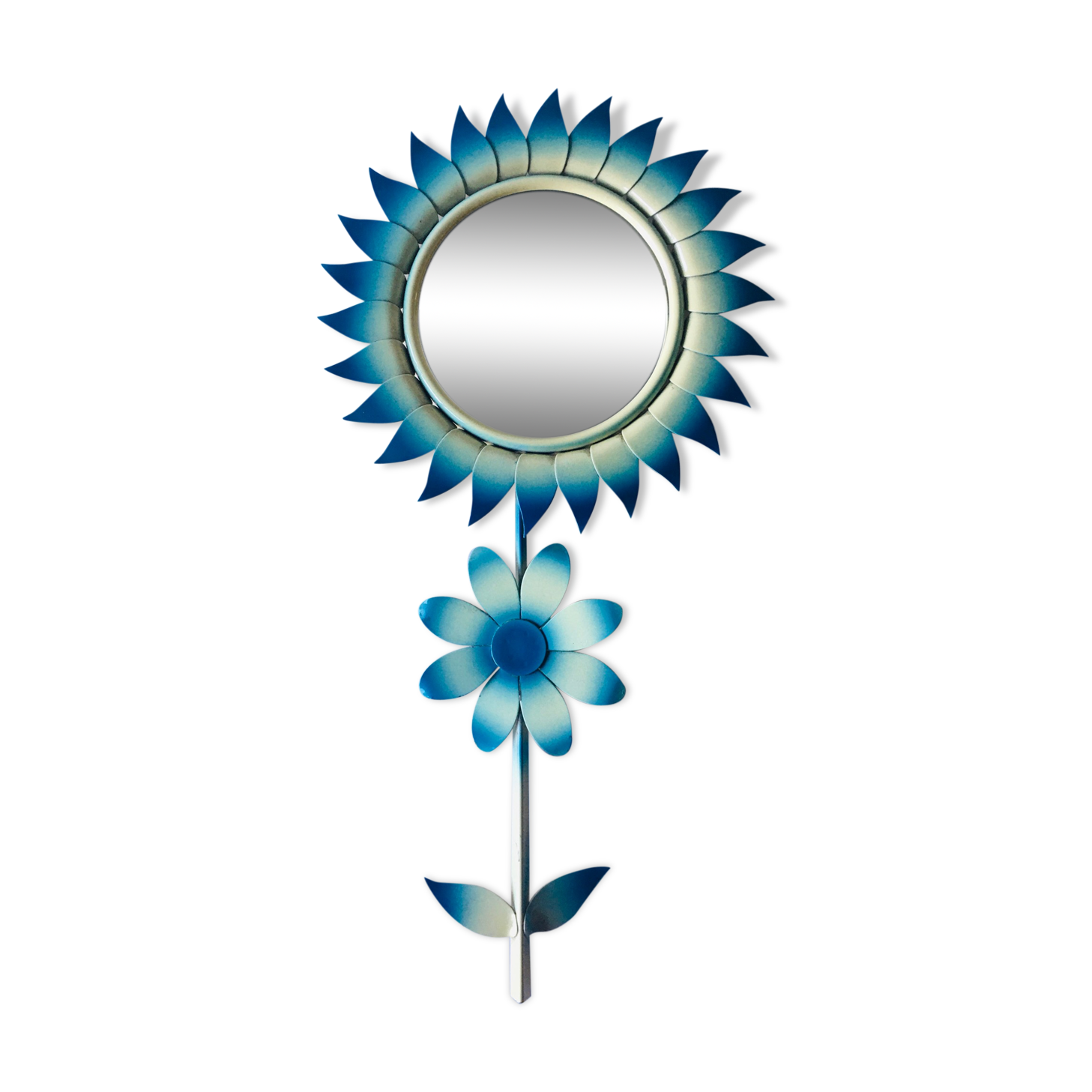 Vintage flower mirror