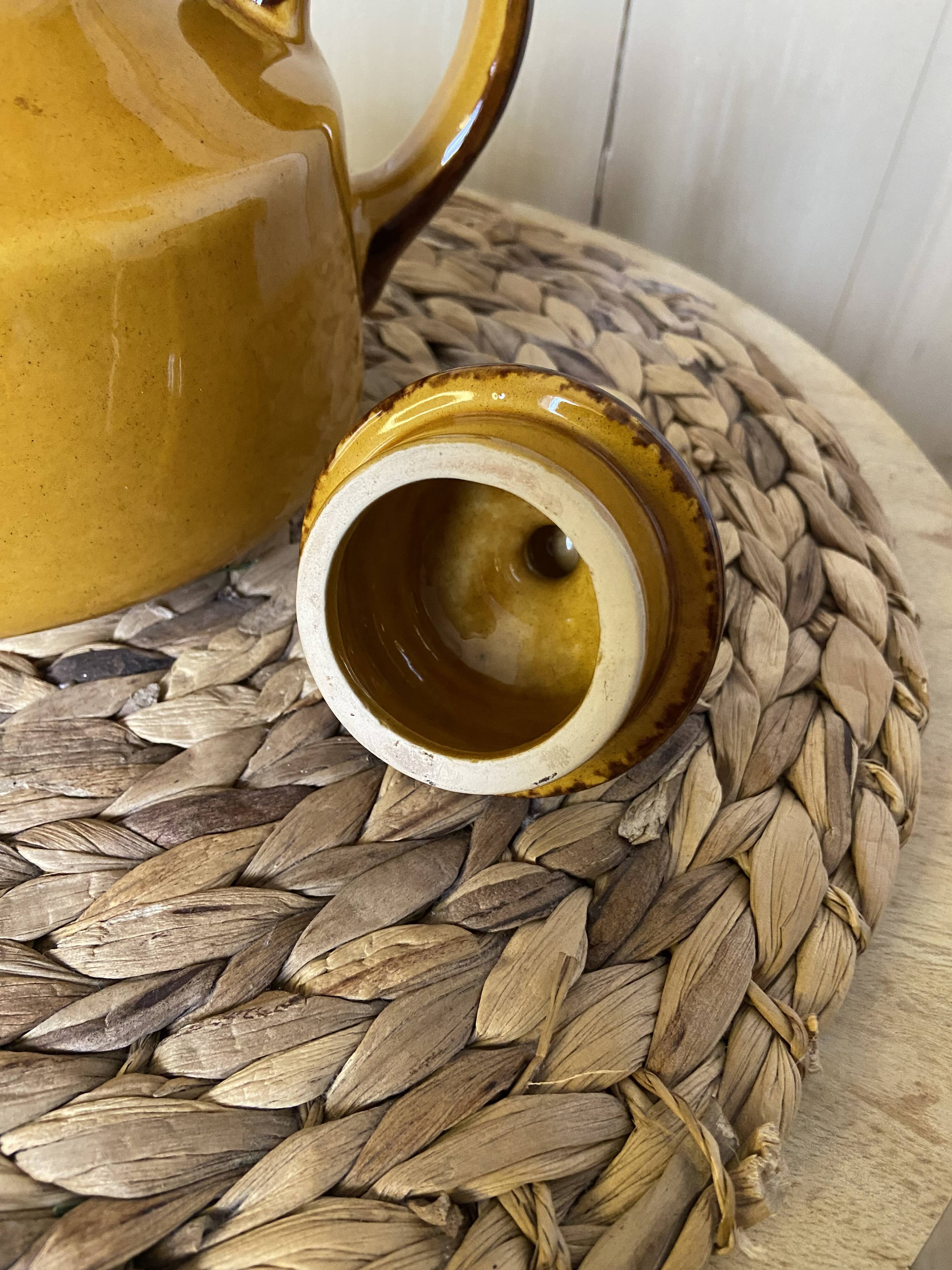 Vintage herbal teapot from the 60s