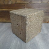 Pouf en bois