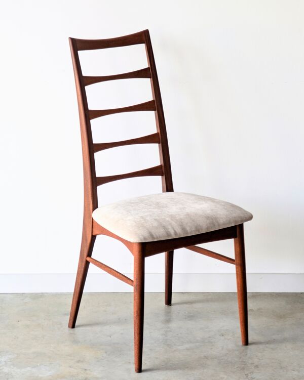 8 chaises vintage danoises teck modèle Lis, Niels Koefoed, 1960 1970