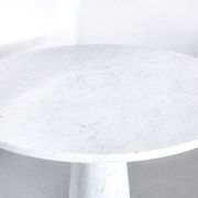 Eros round dining table in white Carrara marble, Italy, 70s in