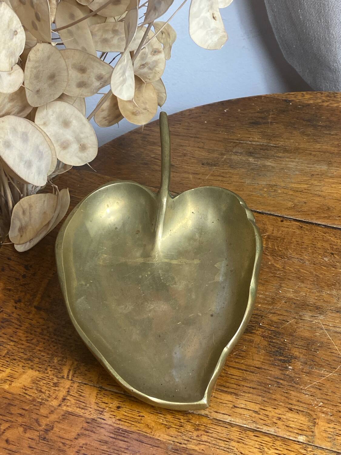 Fruit-shaped trinket dish in bronze