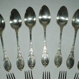 Silver metal cutlery
