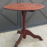 Old wooden pedestal table/side table