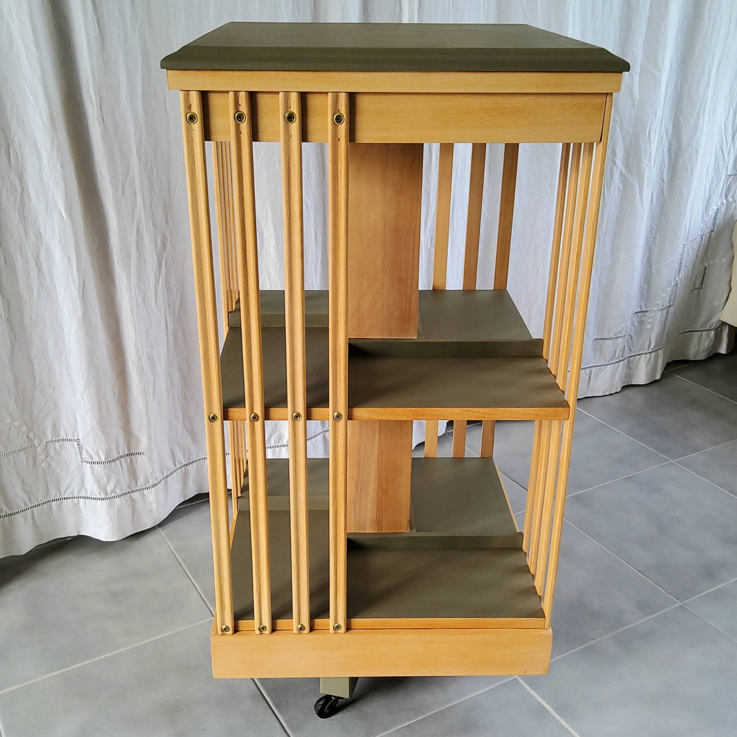Revolving bookcase