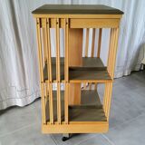 Bibliothèque tournante