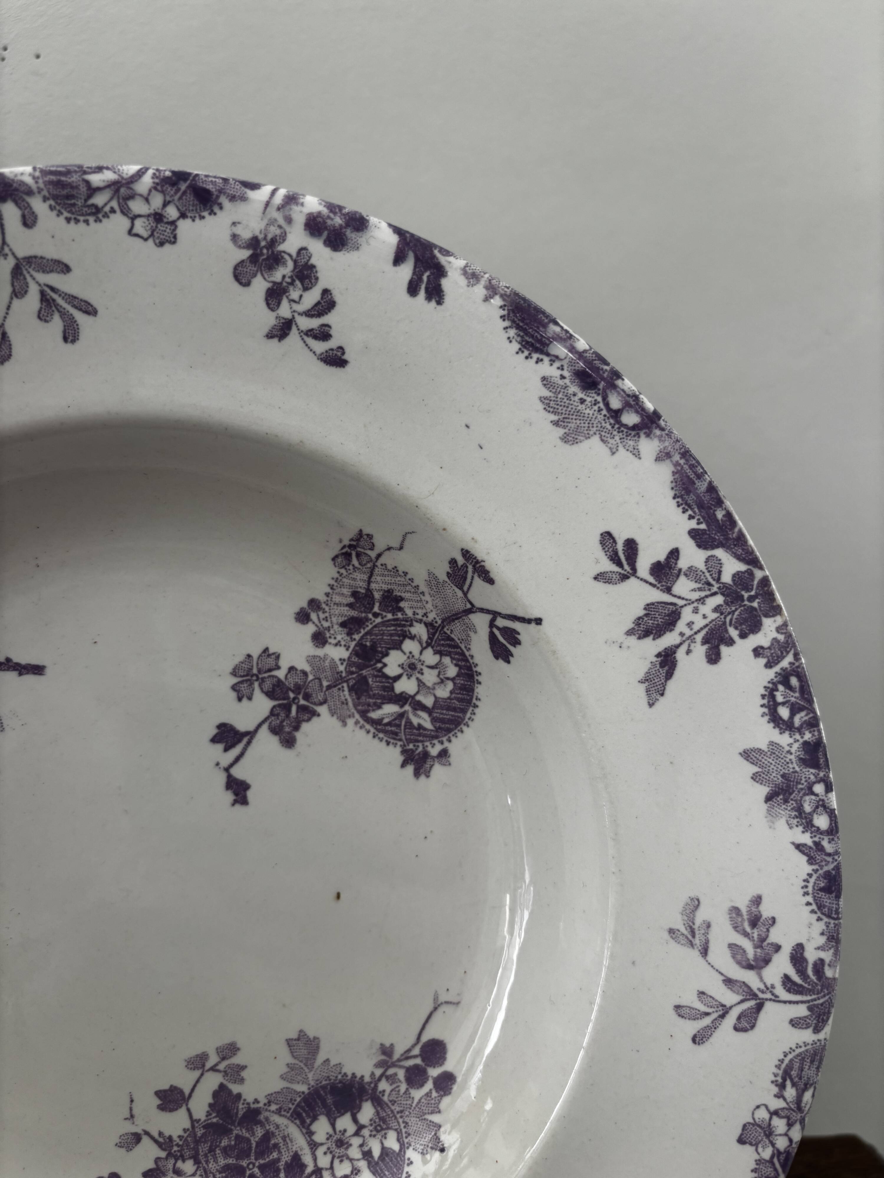 Vintage assiette creuse terre de fer Longwy Hanoï